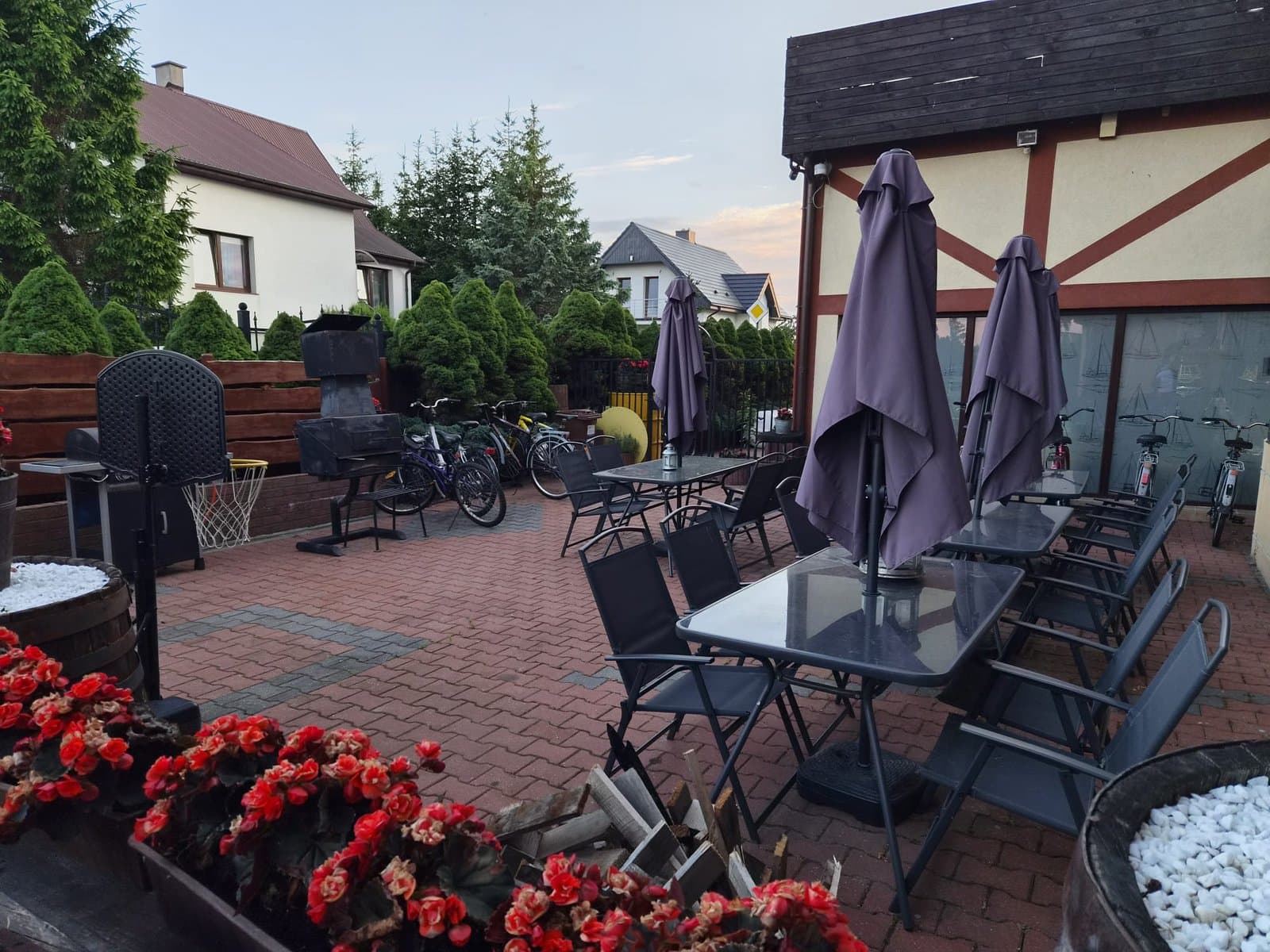 Miejsce do grilla przy Villa Vasco — strefa biesiadowania